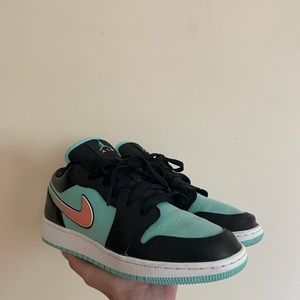 Jordan 1 lows Tropical punch